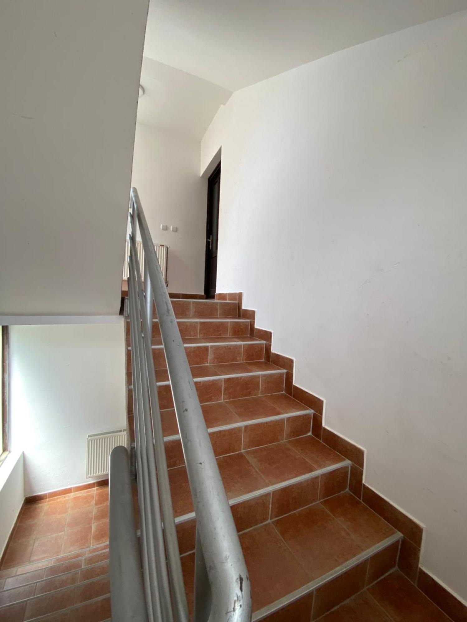 Apartmani Dora Leskovac Лесковац Екстер'єр фото
