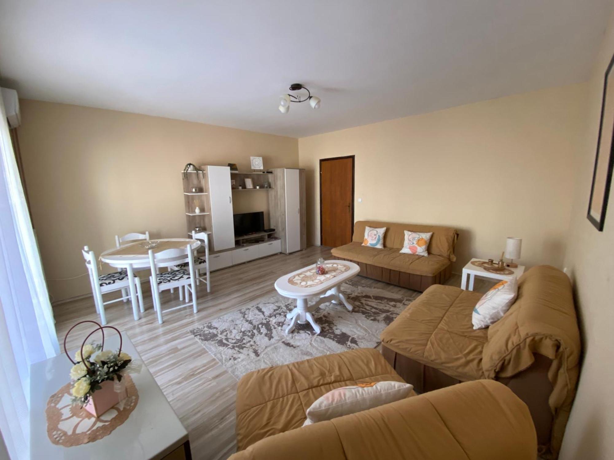 Apartmani Dora Leskovac Лесковац Екстер'єр фото